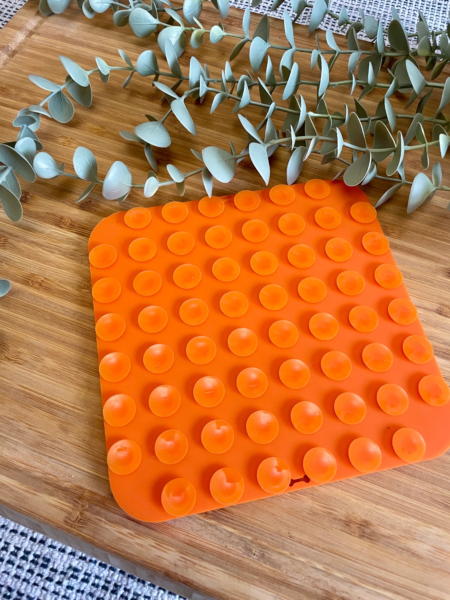 Dog Licking Mat Anxiety Relief Slow Feeder