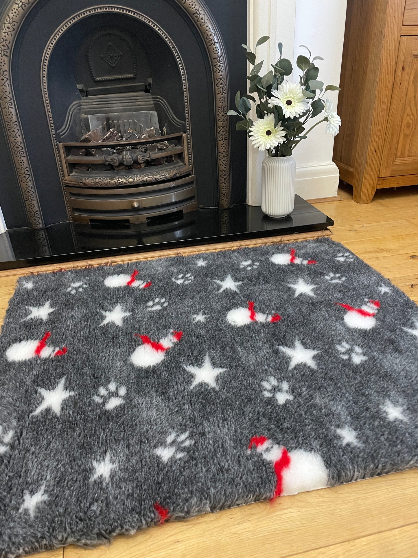 Christmas Snowman Premium Non Slip Vet Bedding