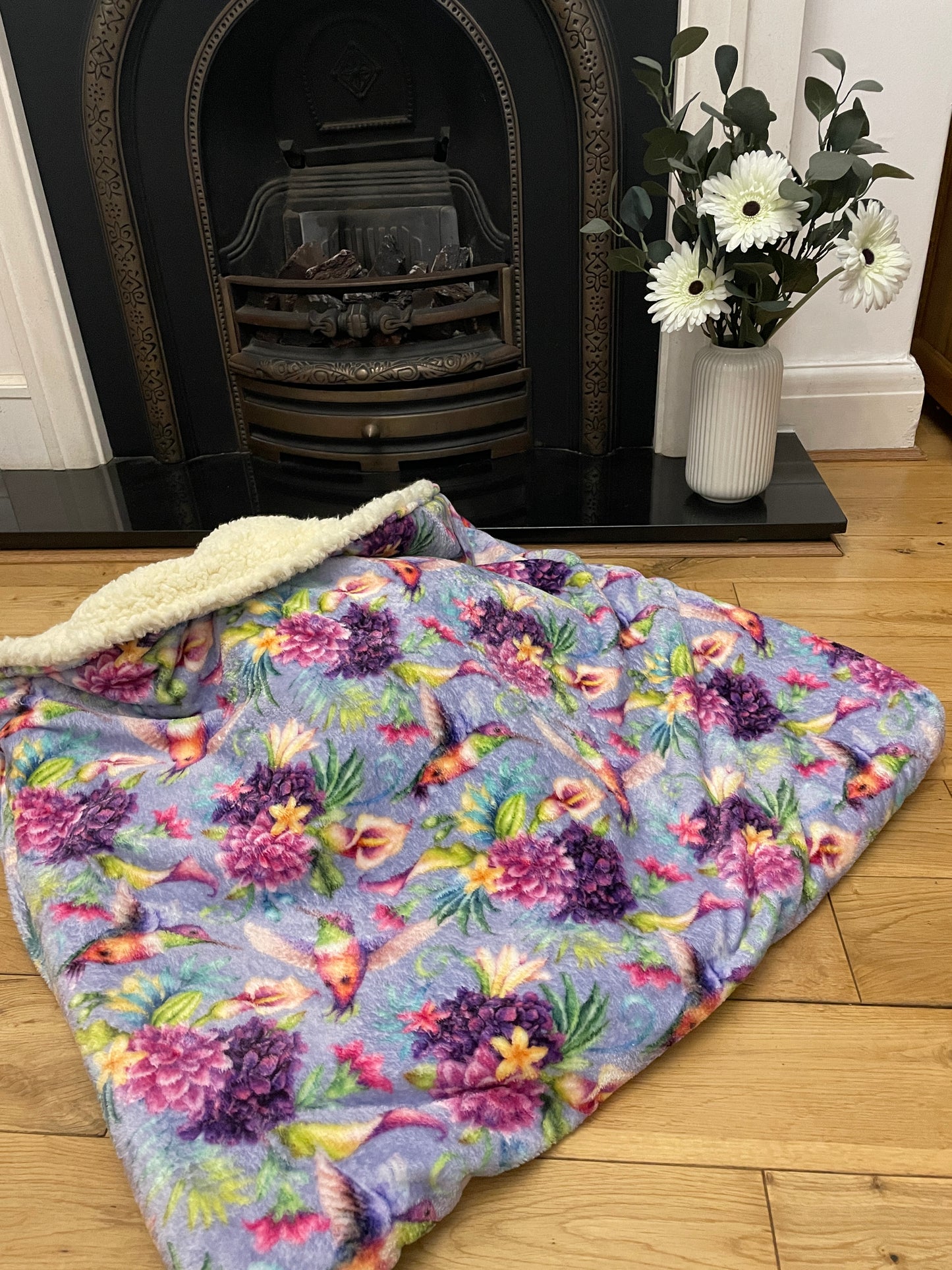 Snuggle Fleece Nesting Bed