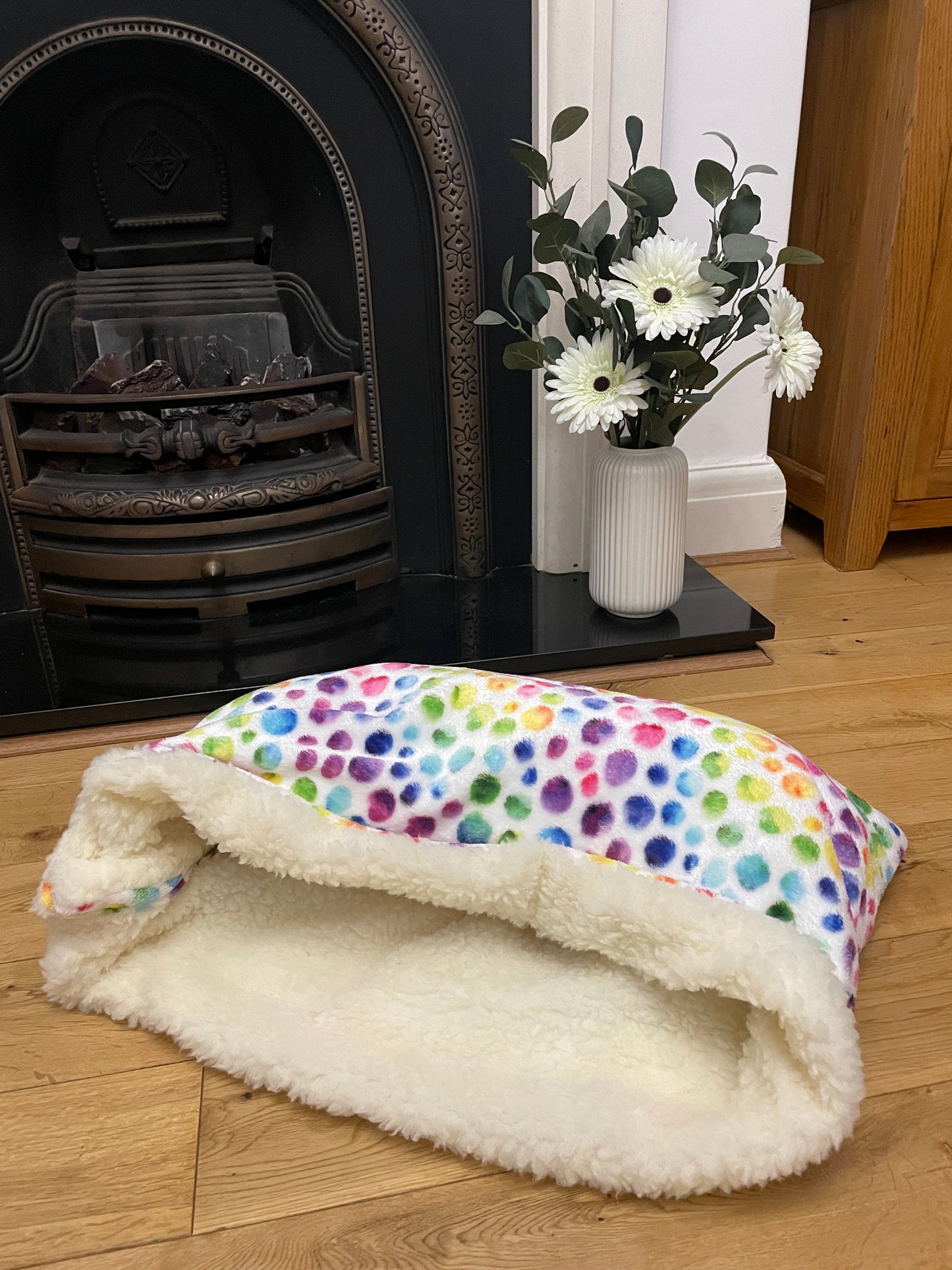 Snuggle Fleece Nesting Bed