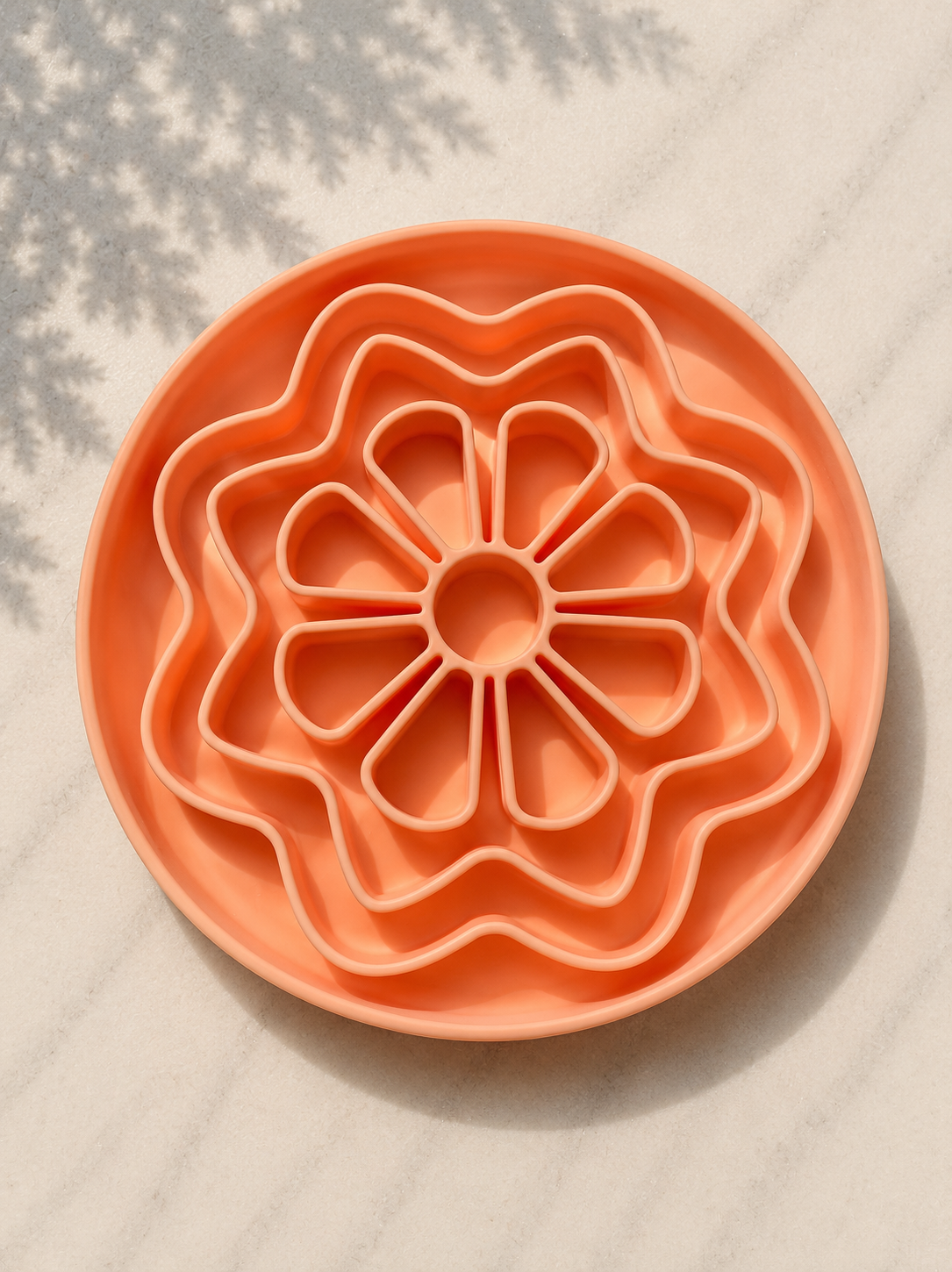 Bloom Petals Suction Enrichment Feeder for Dogs | Slow Feeder & Lick Mat | 21cm Diameter