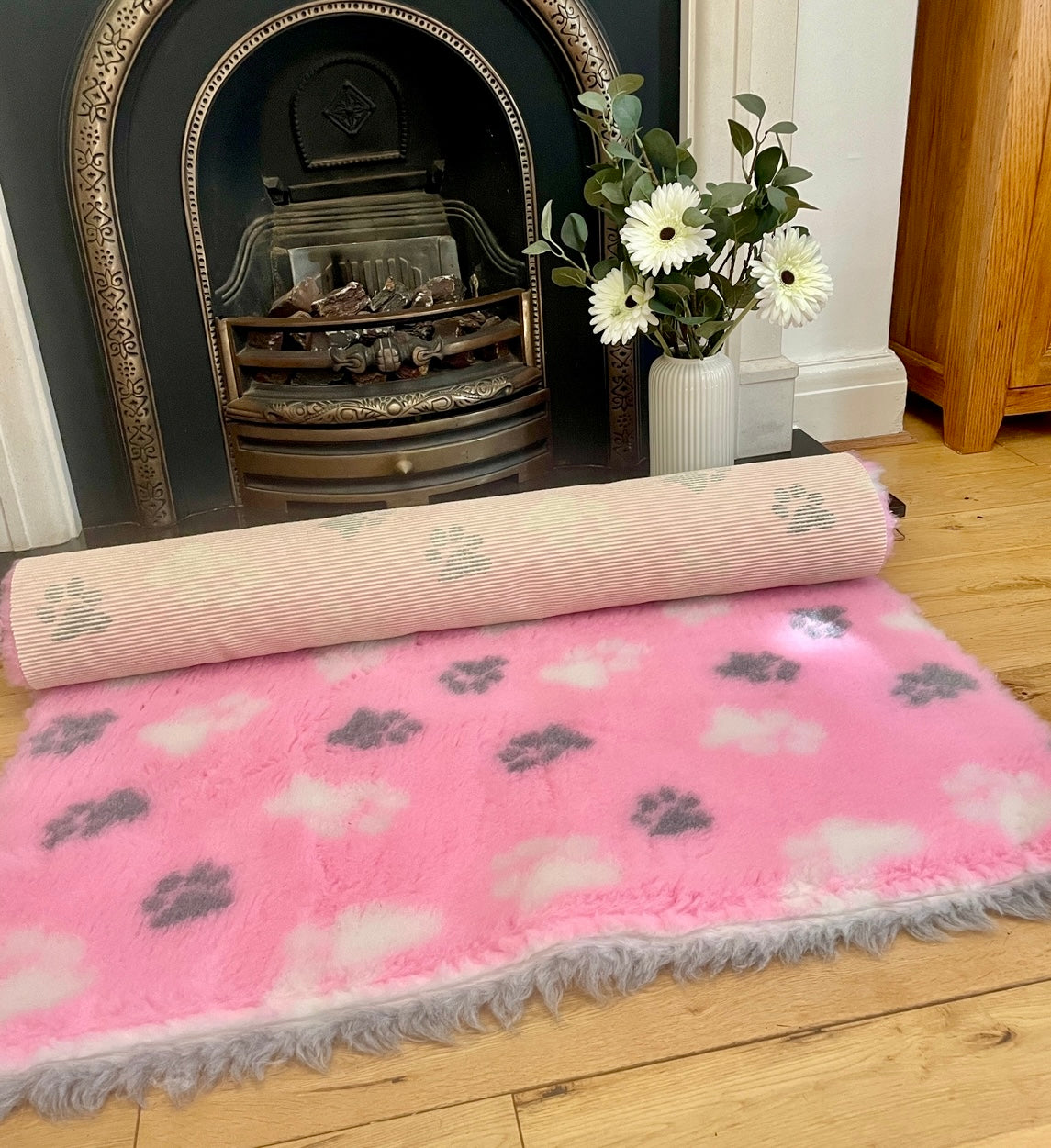 Pink & Grey Paw Print Premium Non Slip Vet Bedding