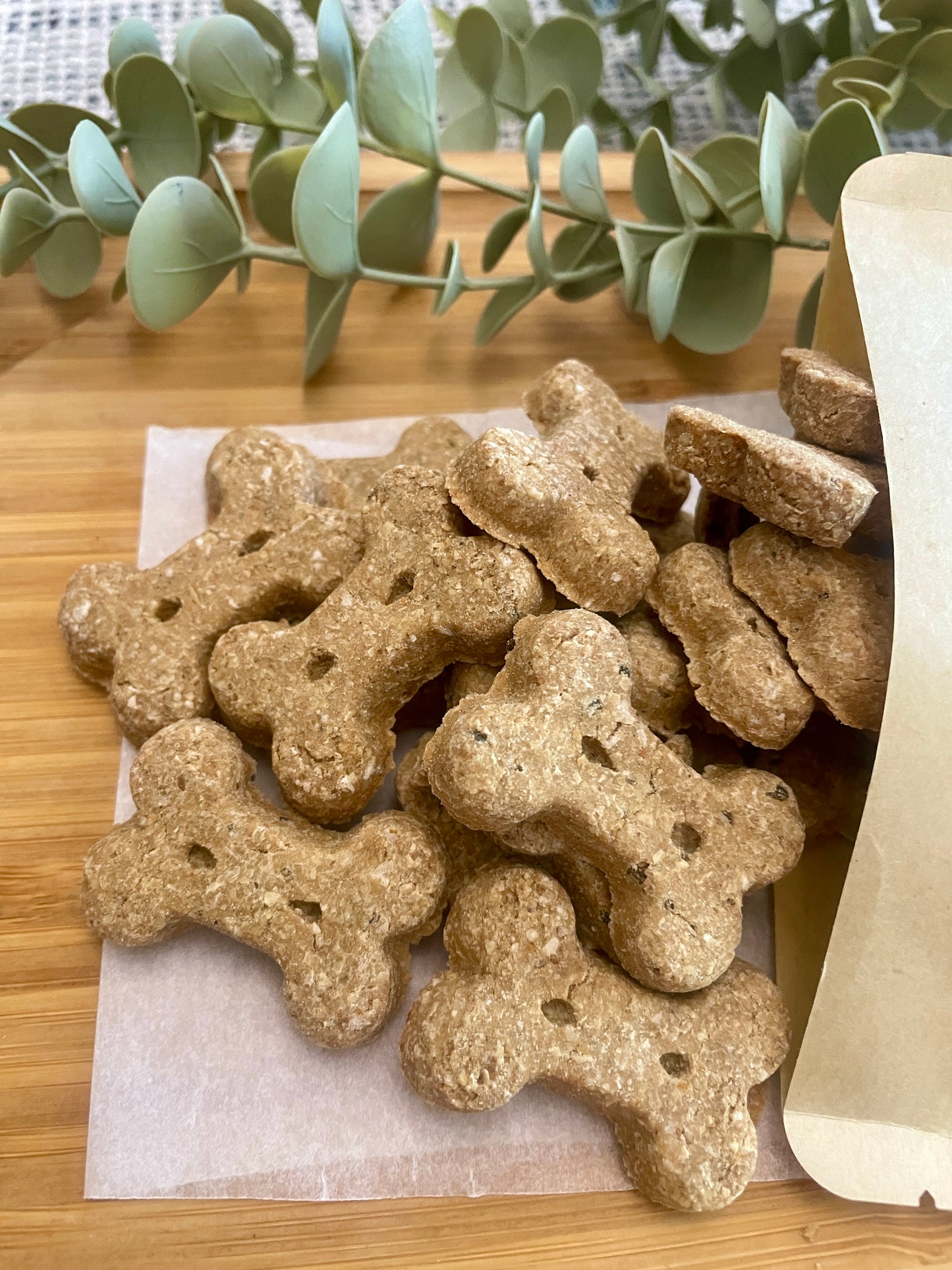 Salmon & Seaweed Biscuit Bones (Wheat Free)