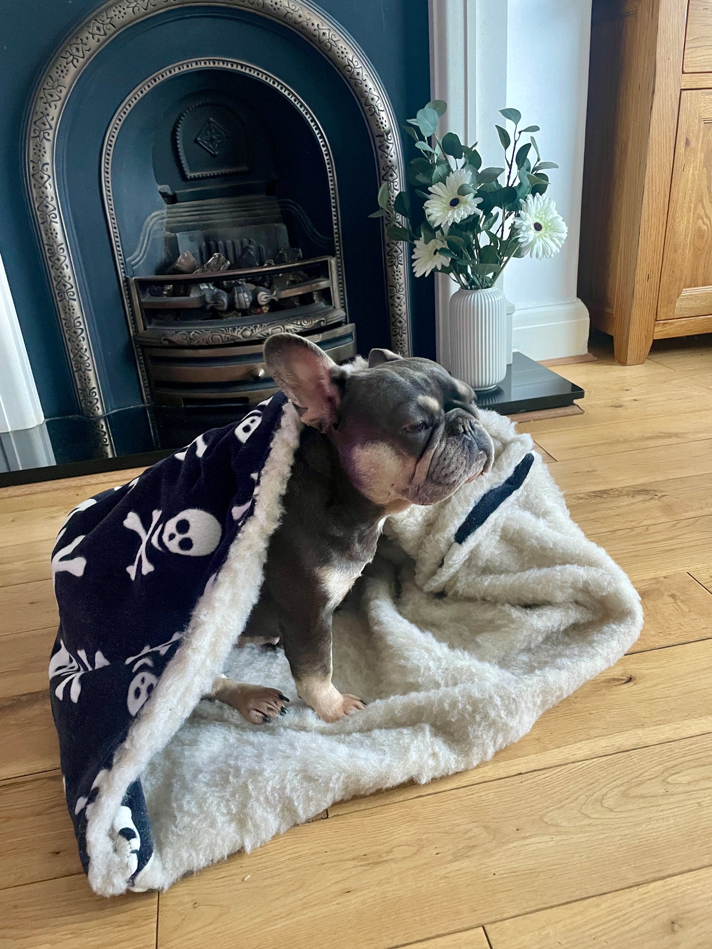 Snuggle Fleece Nesting Bed