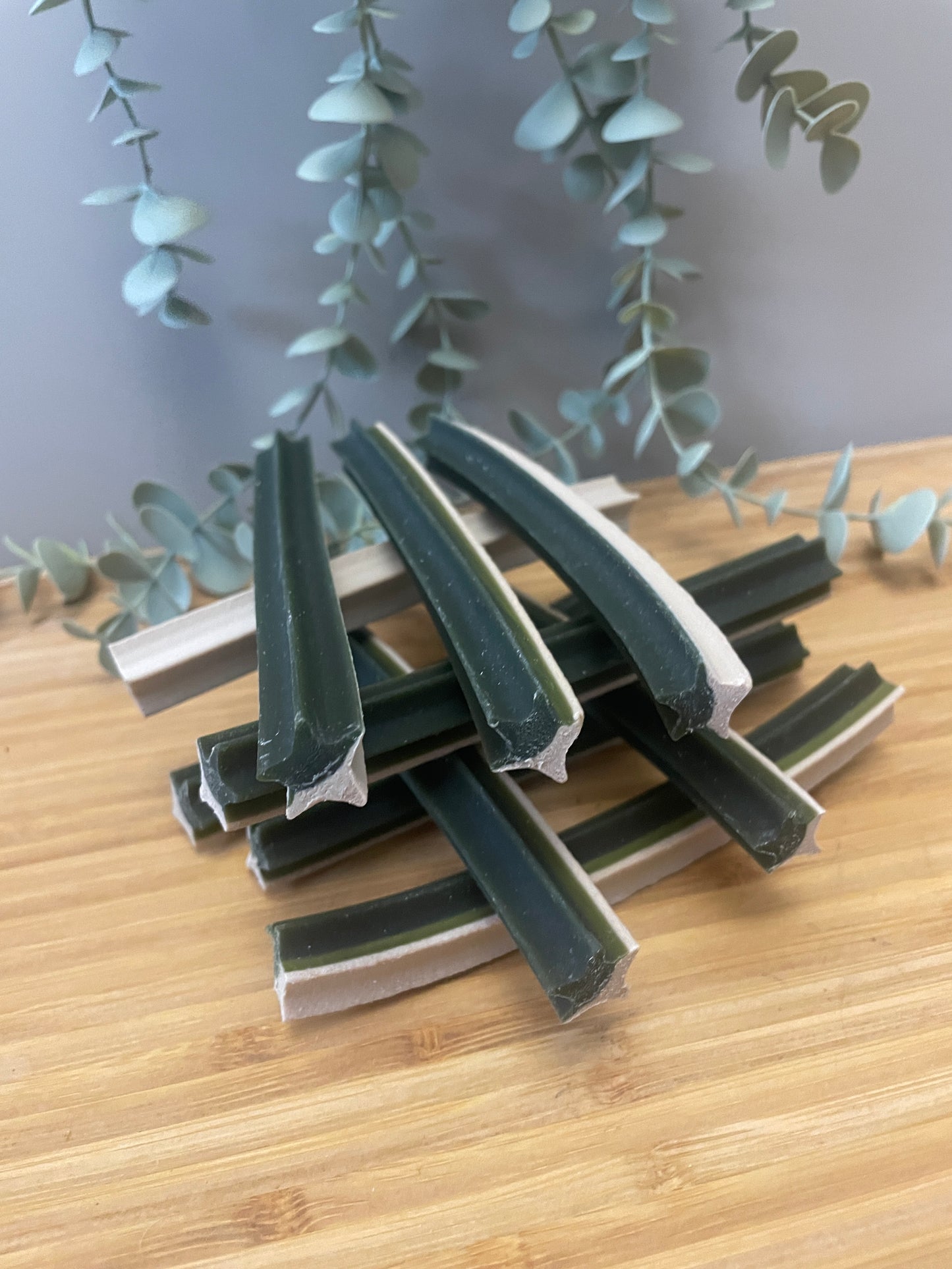Mint, Parsley & Kelp Vegan Star 13cm