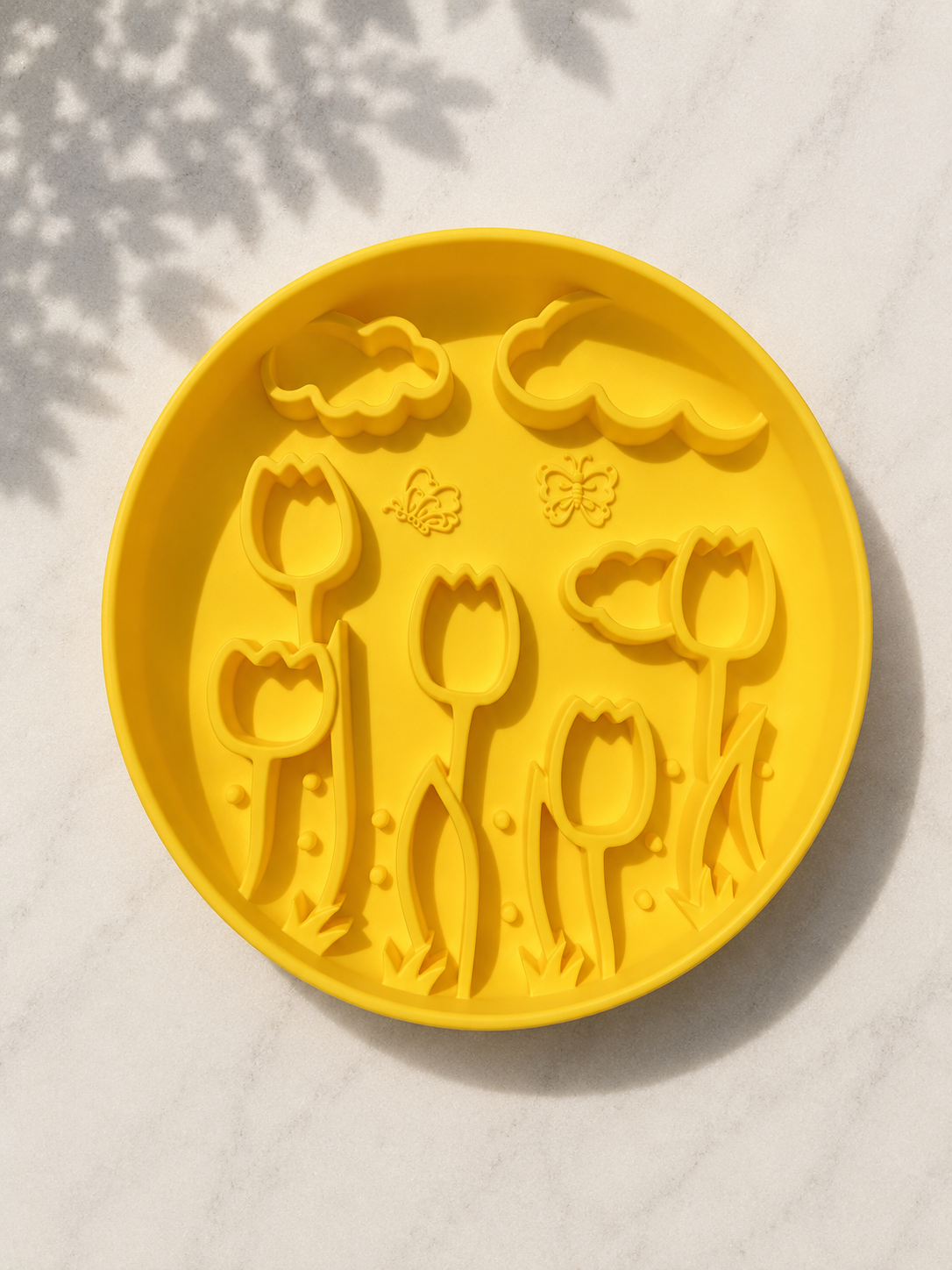 Tulip Skies Suction Enrichment Feeder for Dogs | Slow Feeder & Lick Mat | 3 Colours