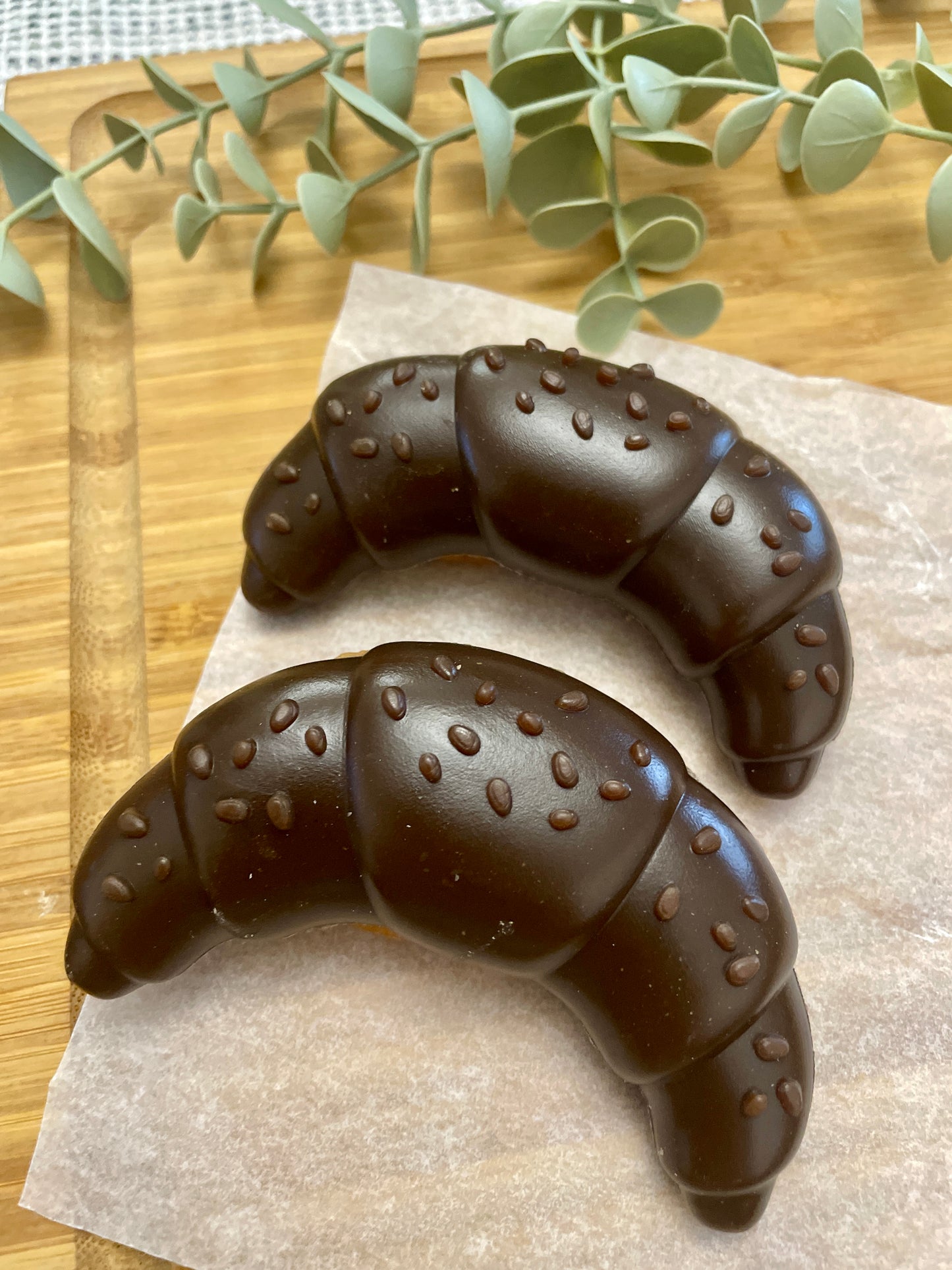 Deli Croissants Chicken & Carob “Chocolate Flavour”