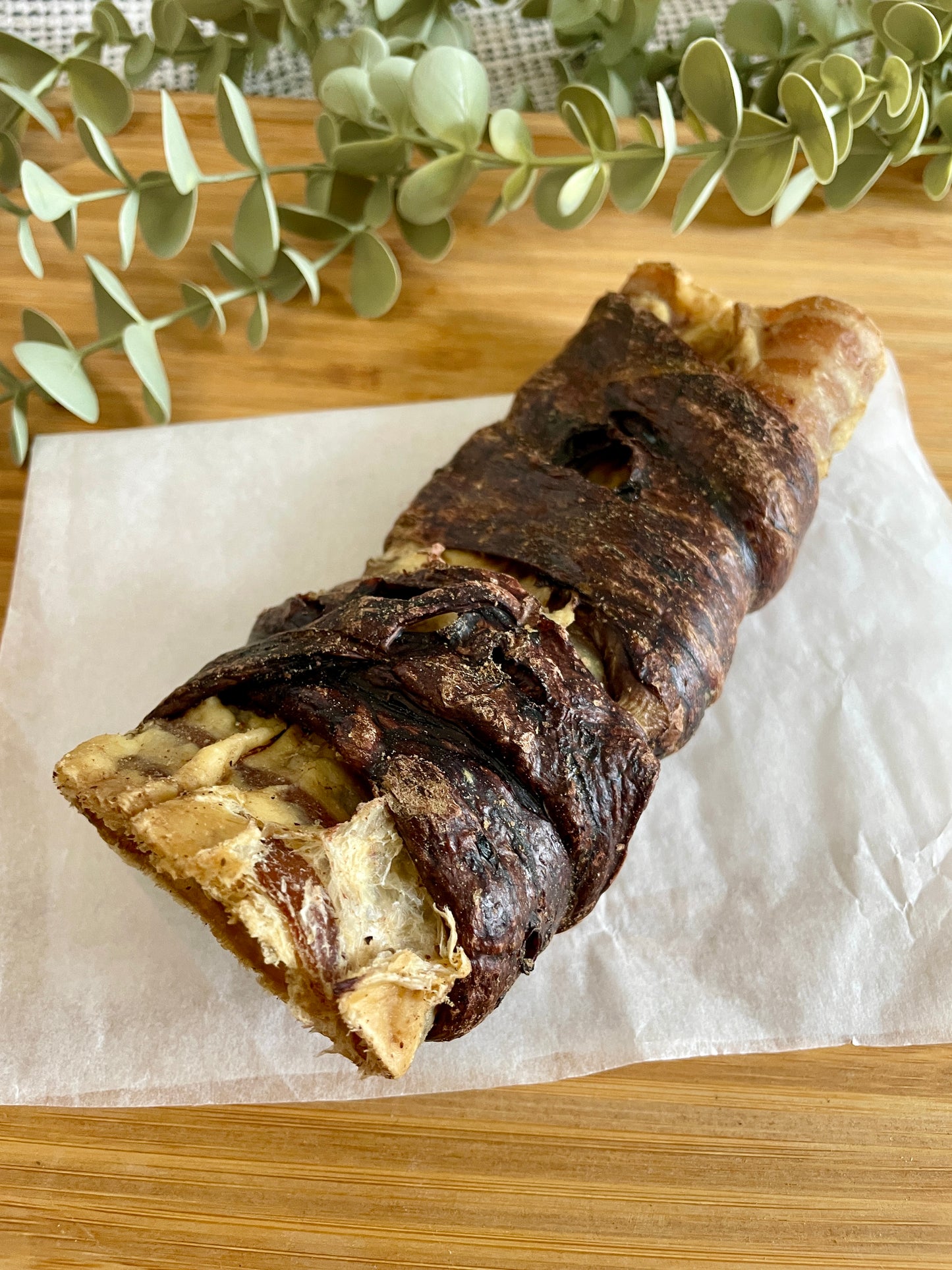Buffalo Trachea Wrapped in Buffalo Lung for Dogs – Natural High Protein Dog Chew