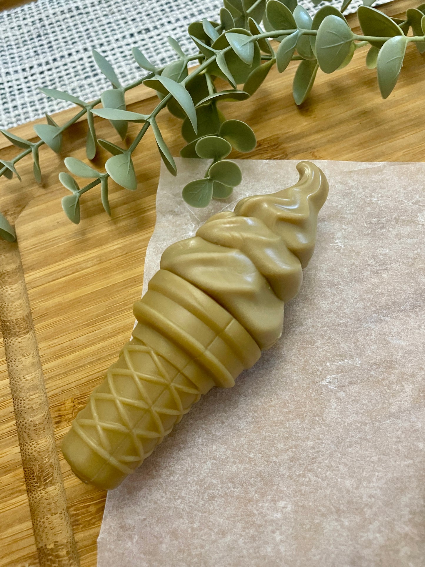 Deli Ice cream Coconut & Carob “Chocolate Flavour”