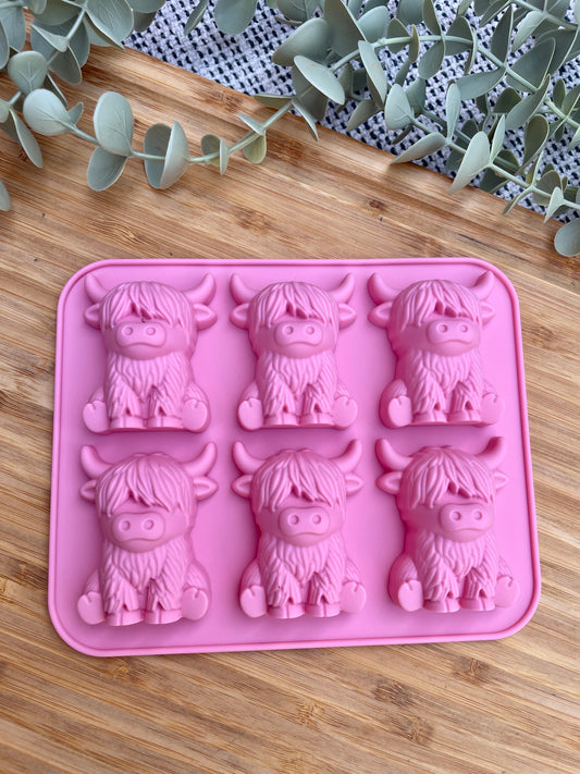 Highland Cow Enrichment Mould