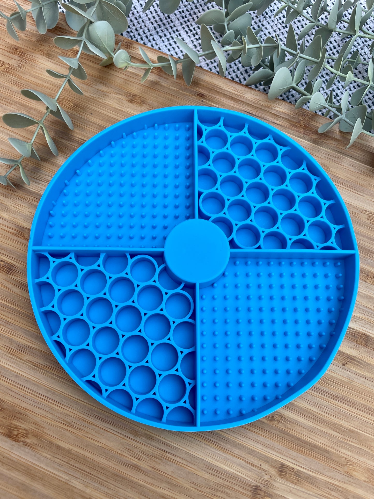 Puzzle Path Enrichment Feeder