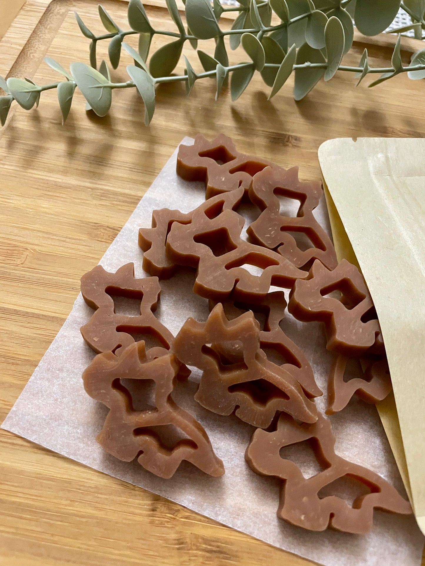 Chicken dinosaurs dental treats
