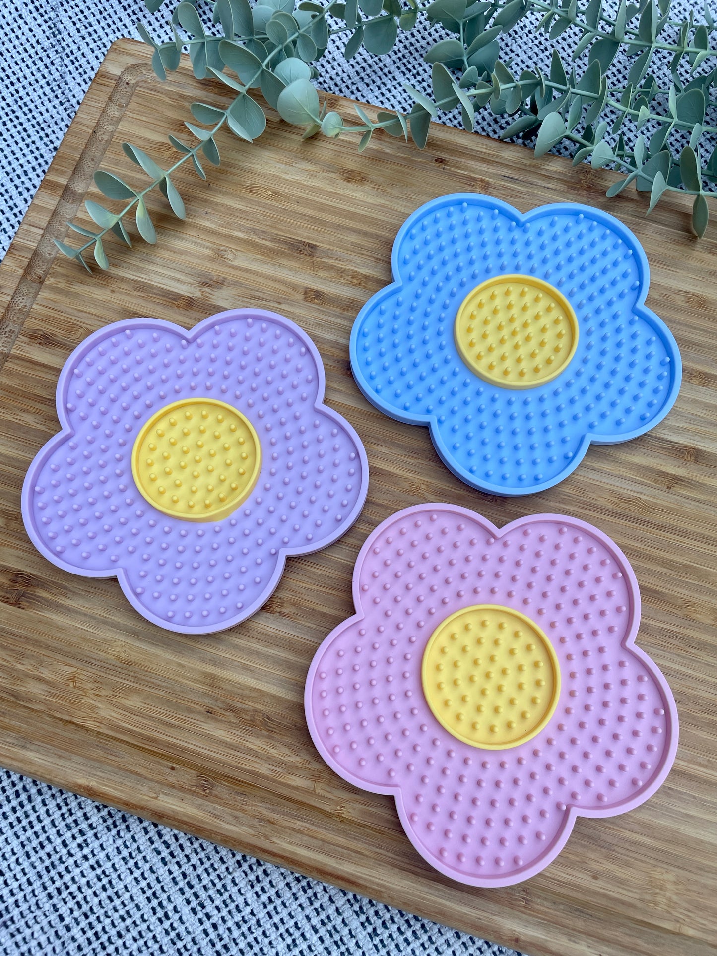 Small Flower Lick Mat