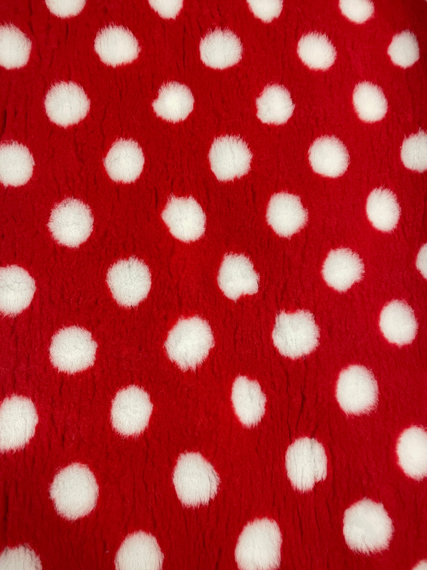 Traditional Red Polka Dot Premium Vet Bedding
