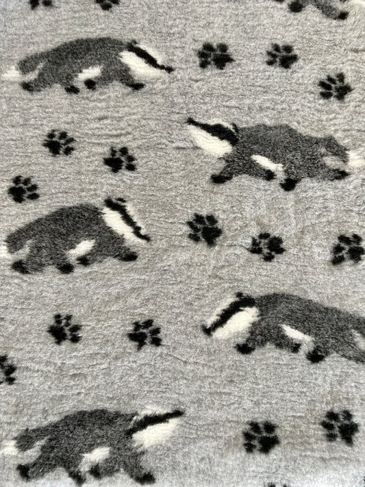 Badger Design Premium Non Slip Vet Bedding