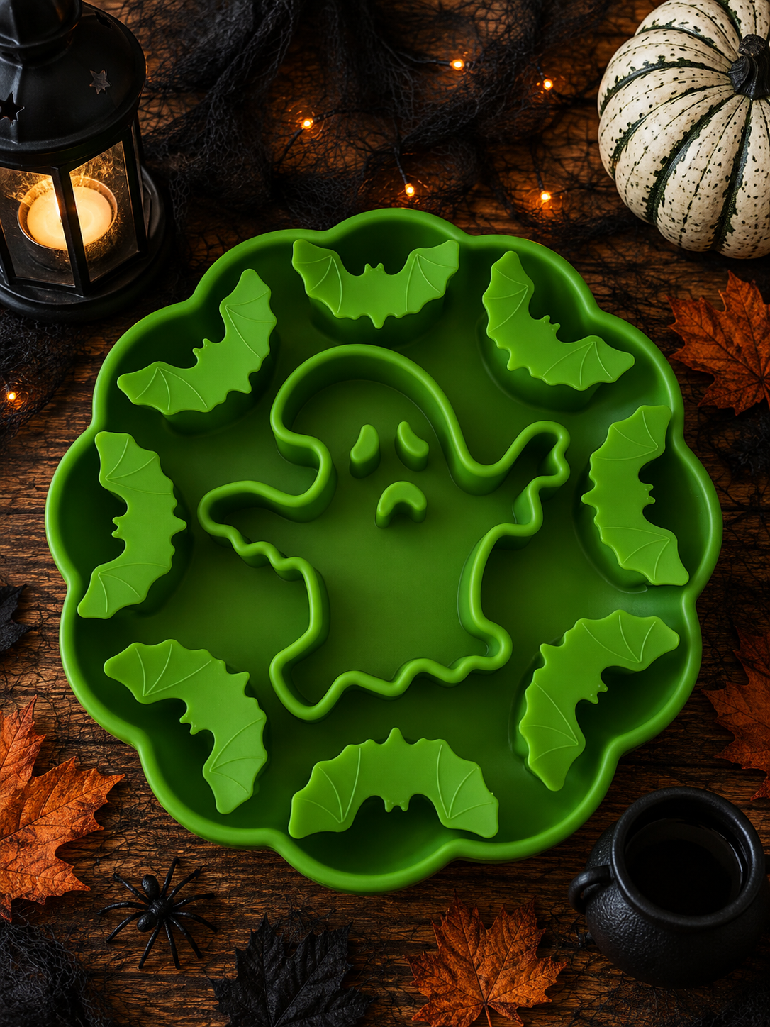 Halloween Spooky Ghost & Bat Enrichment Feeder with Suction Base – 3 Colours