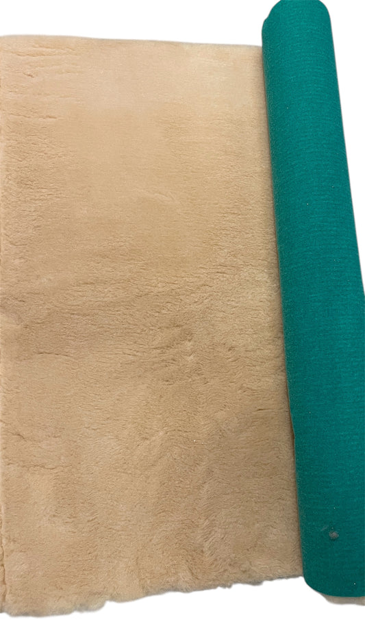 Traditional Cream Premium Vet Bedding